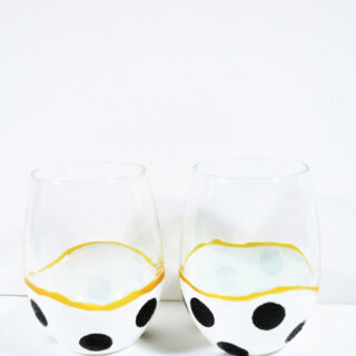 how to paint wine glasses