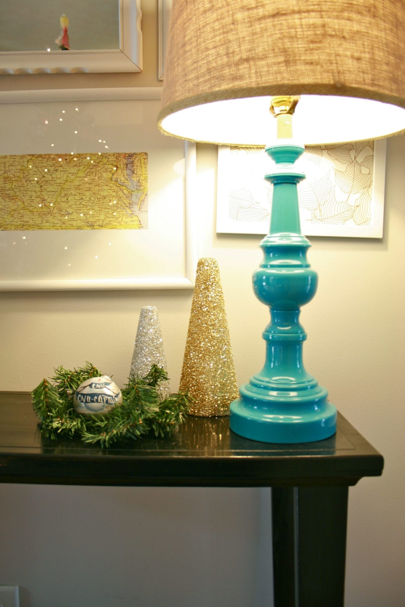 How to Make Easy Glitter Christmas Trees all crafty things