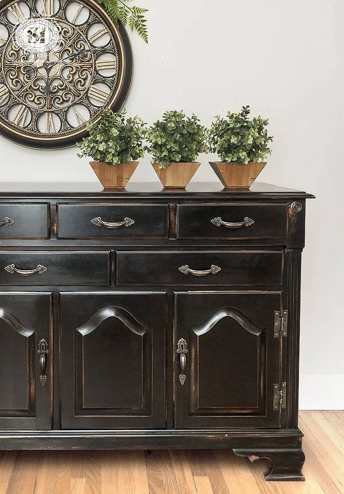 Distressing Black Furniture 20, How To Paint A Dresser With Black Chalk